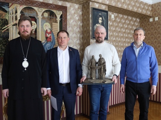 В Челябинске хотят установить памятник Петру и Февронии