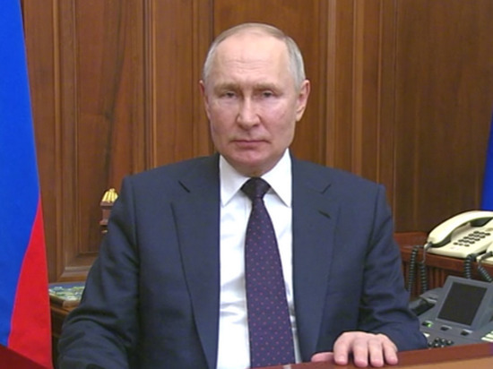 Путин: в ходе СВО росгвардейцы действуют смело и решительно