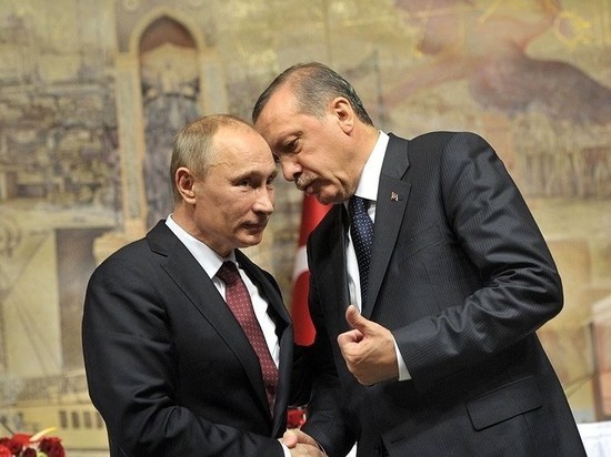 Песков опроверг подготовку визита Путина в Турцию