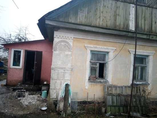 СК возбудил уголовное дело по обнаружению двух трупов в деревне под Мещовском