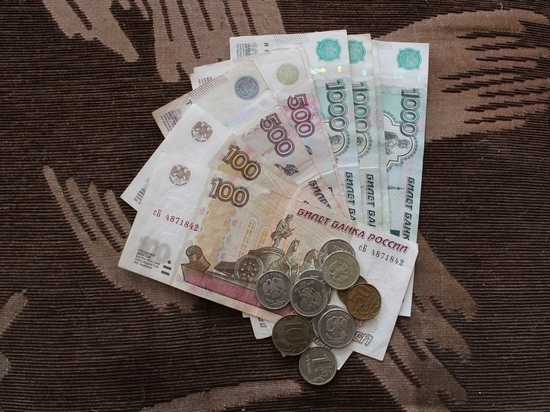 Жительница Курска присвоила конверт с 17 тыс рублей