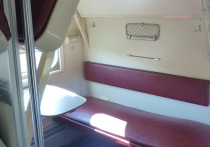 Пассажир, тяжело заболевший в поезде из-за продуваемого окна, смог взыскать в суде моральную компенсацию с транспортной компании