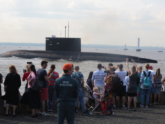 Субмарина «Санкт-Петербург» ожидает ремонта в Кронштадте