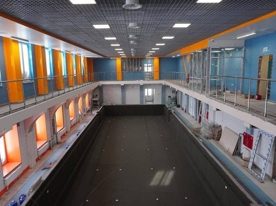 В Новом Уренгое проблемный бассейн «Юность» откроют после реконструкции в сентябре 2023 года