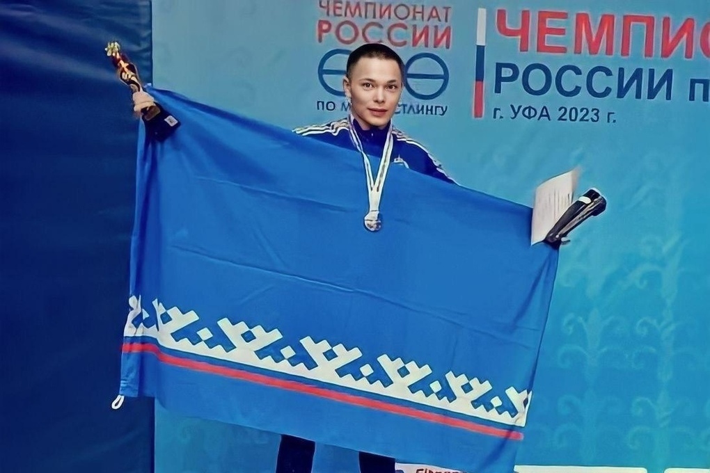 The Yamal athlete took the silver of the Russian Mas-Wrestling Championship