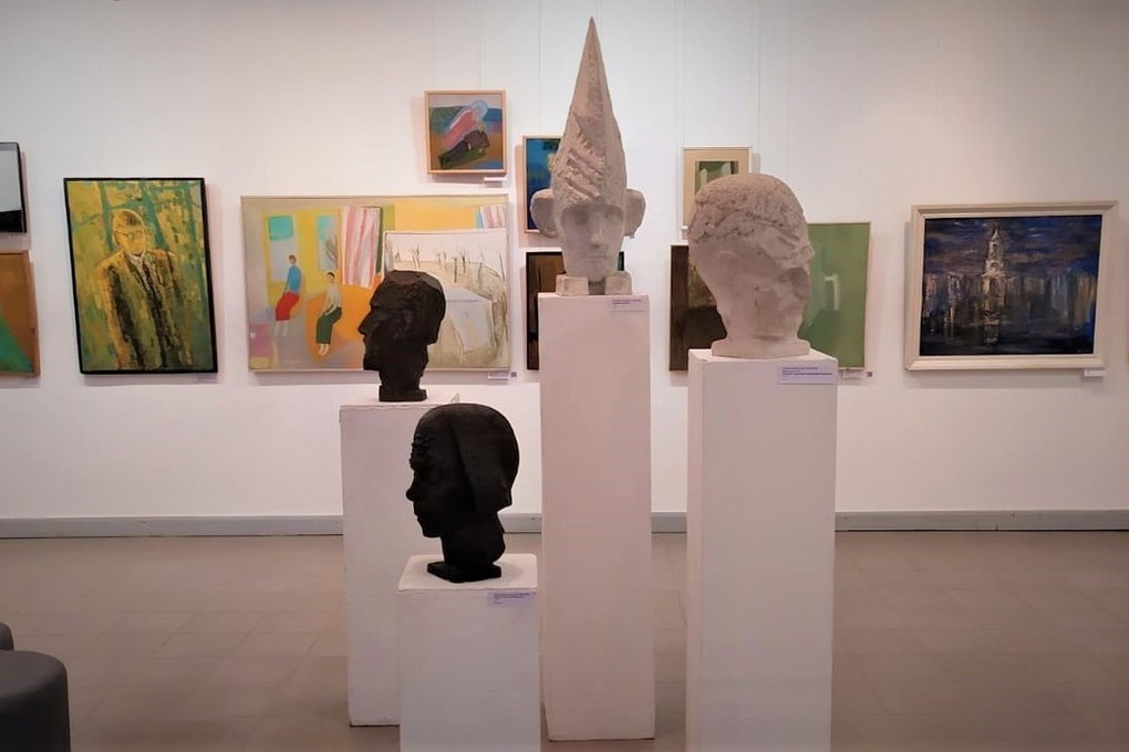 Костромская художественная галерея отправила в Москву выставку «Себе на уме»