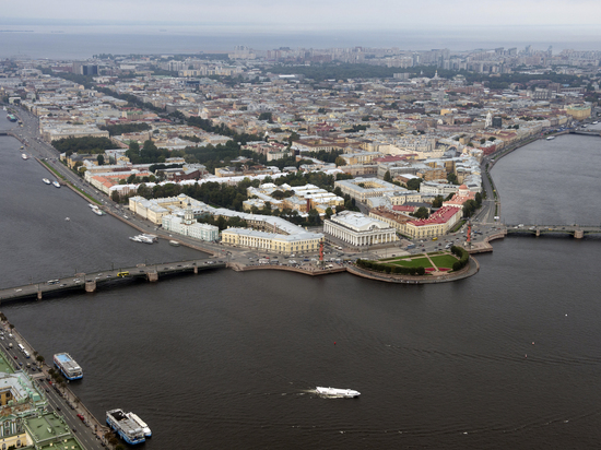 Петербург вошел в тройку самых популярных у россиян направлений для весеннего отдыха