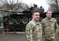 ВС Украины отправляют на выполнение наиболее сложных задач русскоязычных военных, чтобы избавиться от них, заявил в интервью URA