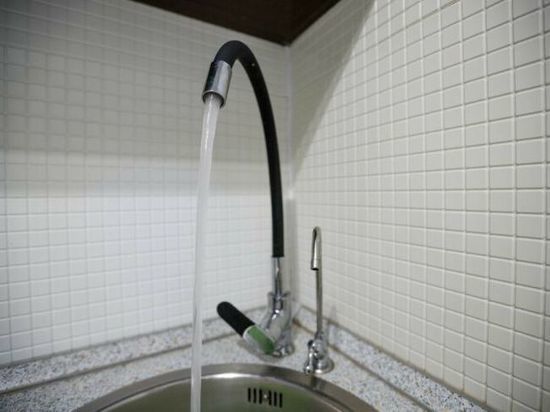В домах казанцев из кранов может пойти зеленая вода