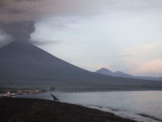 Туристка рассказала о полицейских облавах на россиян на Бали