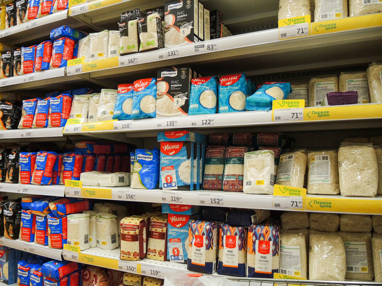 Экономист Егармин раскрыл уловки супермаркетов для выгодной продажи товаров