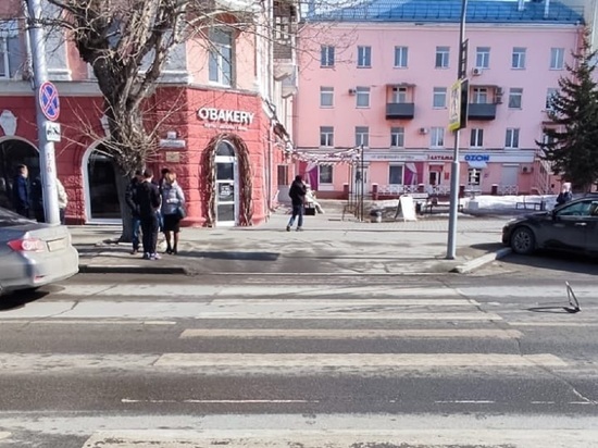 19-летнюю девушку сбили в центре Барнаула