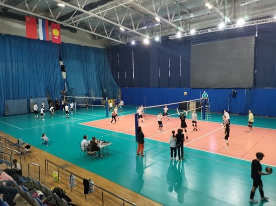 Во Дворце спорта «Надежда» Серпухова встретились юные волейболисты