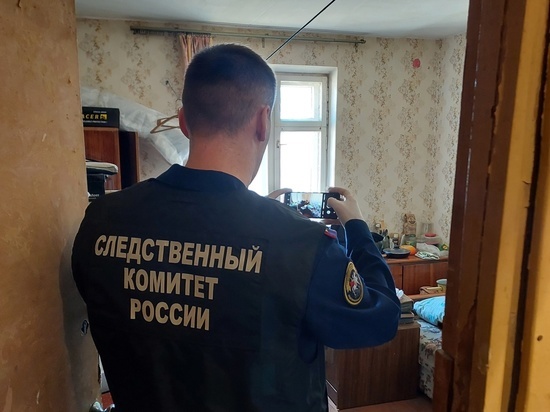 50-летняя псковичка поссорилась со знакомым и убила его ножом