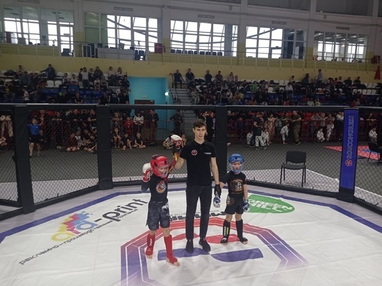 Борец из Серпухова победил на турнире «Time to Fight»