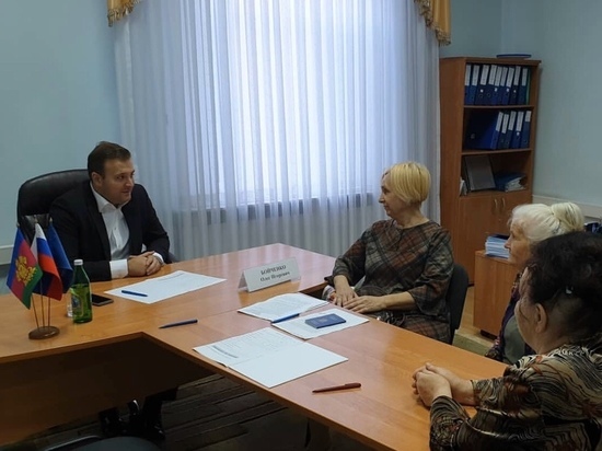 Депутат ЗСК Олег Бойченко провёл очередной приём граждан в Краснодаре
