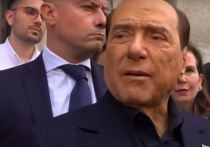 Бывший премьер-министр Италии Сильвио Берлускони и его подруга депутат национального парламента Марта Фашина ищут дом с бункером на случай мировой ядерной войны