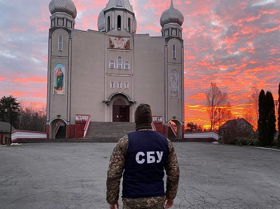 Данилов: 29 марта УПЦ МП должна покинуть Киево-Печерскую лавру