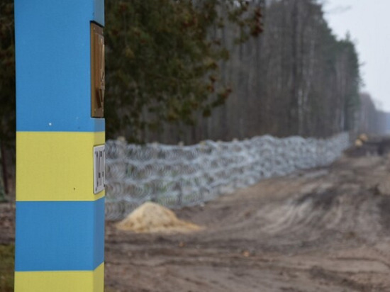 Кабмин Украины одобрил прекращение пограничного сотрудничества с РФ и Беларусью