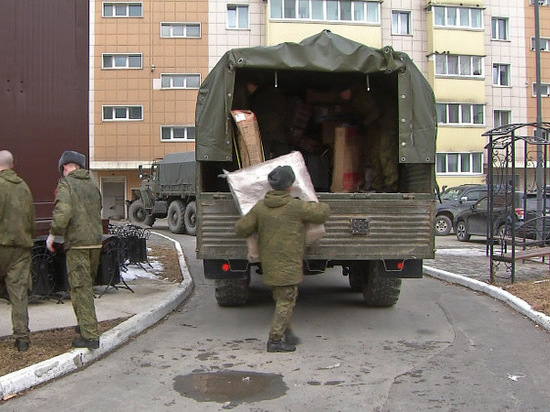 Более 20 кубометров посылок отправили с Сахалина в зону СВО