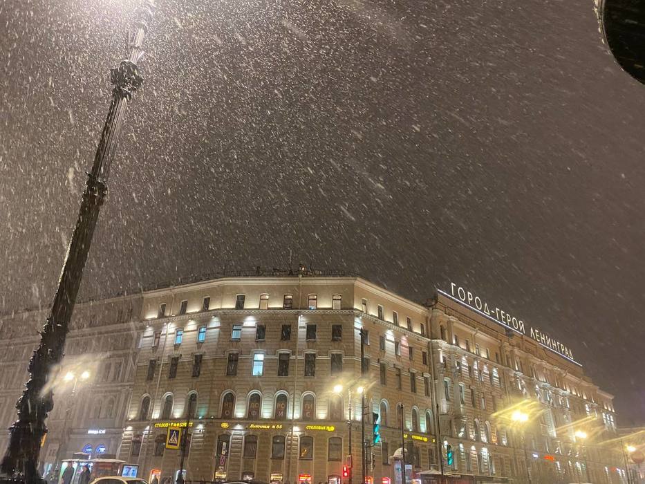 Как выглядит снежный Петербург в конце марта 