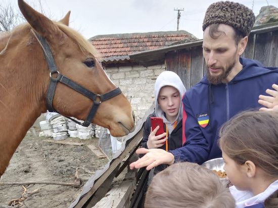 На Ставрополье с ребятами из детдомов занимается «казачий папа»