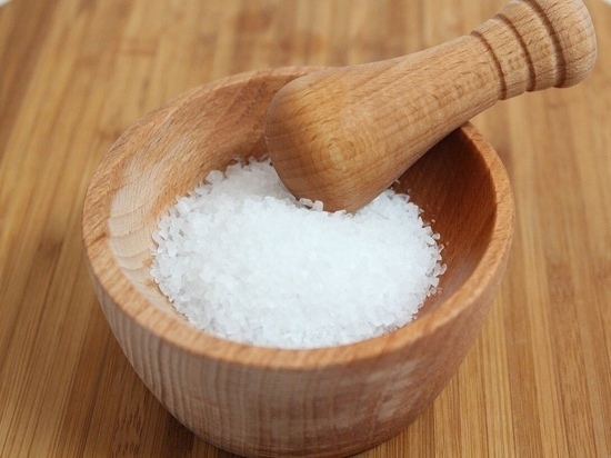 Доктор Мясников рассказал о последствиях избыточного употребления поваренной соли