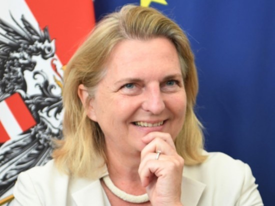 Экс-министр Австрии Кнайсль: Запад не заинтересован в дипломатии на Украине