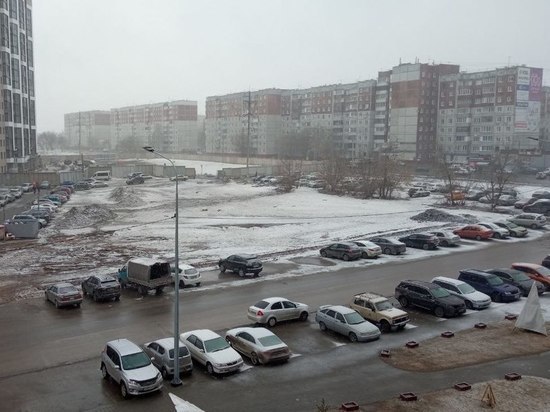 В Алтайский край пришли похолодание, ветер и мокрый снег