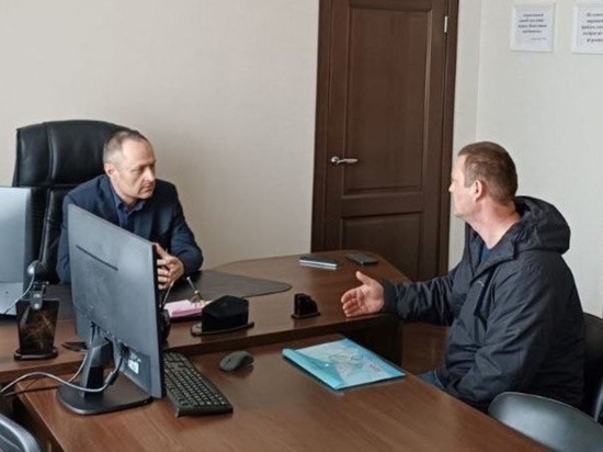 Депутат ЗСК Сергей Косяников оказал помощь в трудоустройстве приезжему из Херсона