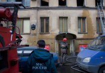 Двушка загорелась на Планерной улице, 53, утром 30 марта. Об этом сообщили в пресс-службе ГУ МЧС по Петербургу.