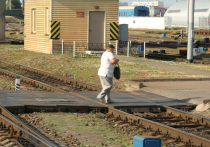 Проблема несчастных случаев на железной дороге особенно остро стоит в новых микрорайонах