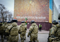 Попытка армии Украины прорваться к Азовскому морю станет для неё катастрофой, сообщил глава крымского парламента Владимир Константинов