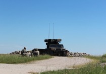 Подполковник Луганской народной республики в отставке Андрей Марочко заявил, что на Купянском направлении украинские военнослужащие ведут обстрелы из реактивных систем залпового огня, которые расположены в жилых кварталах