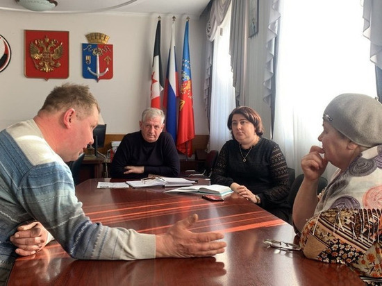Жители Воткинска пожаловались главе города на состояние улицы Совхозной