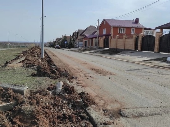 В Оренбурге в Ростошах планируют завершить ремонт улицы, который начался в прошлом году
