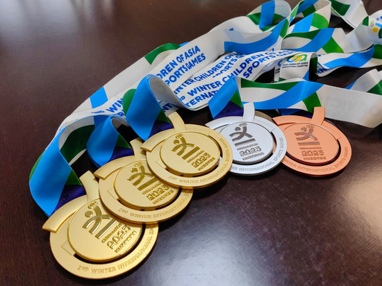 Министр спорта поздравил сахалинских спортсменов с достижениями на «Детях Азии»