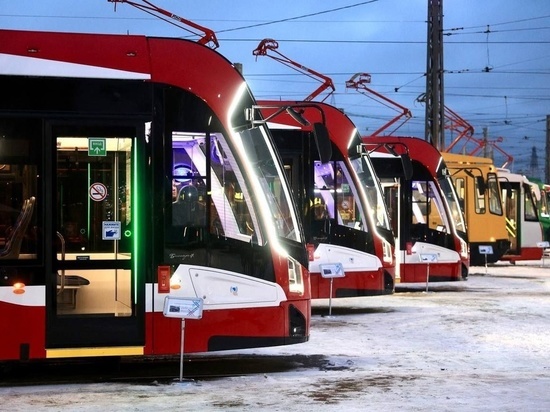 Более 110 новых «умных» трамваев появится в Петербурге за три года