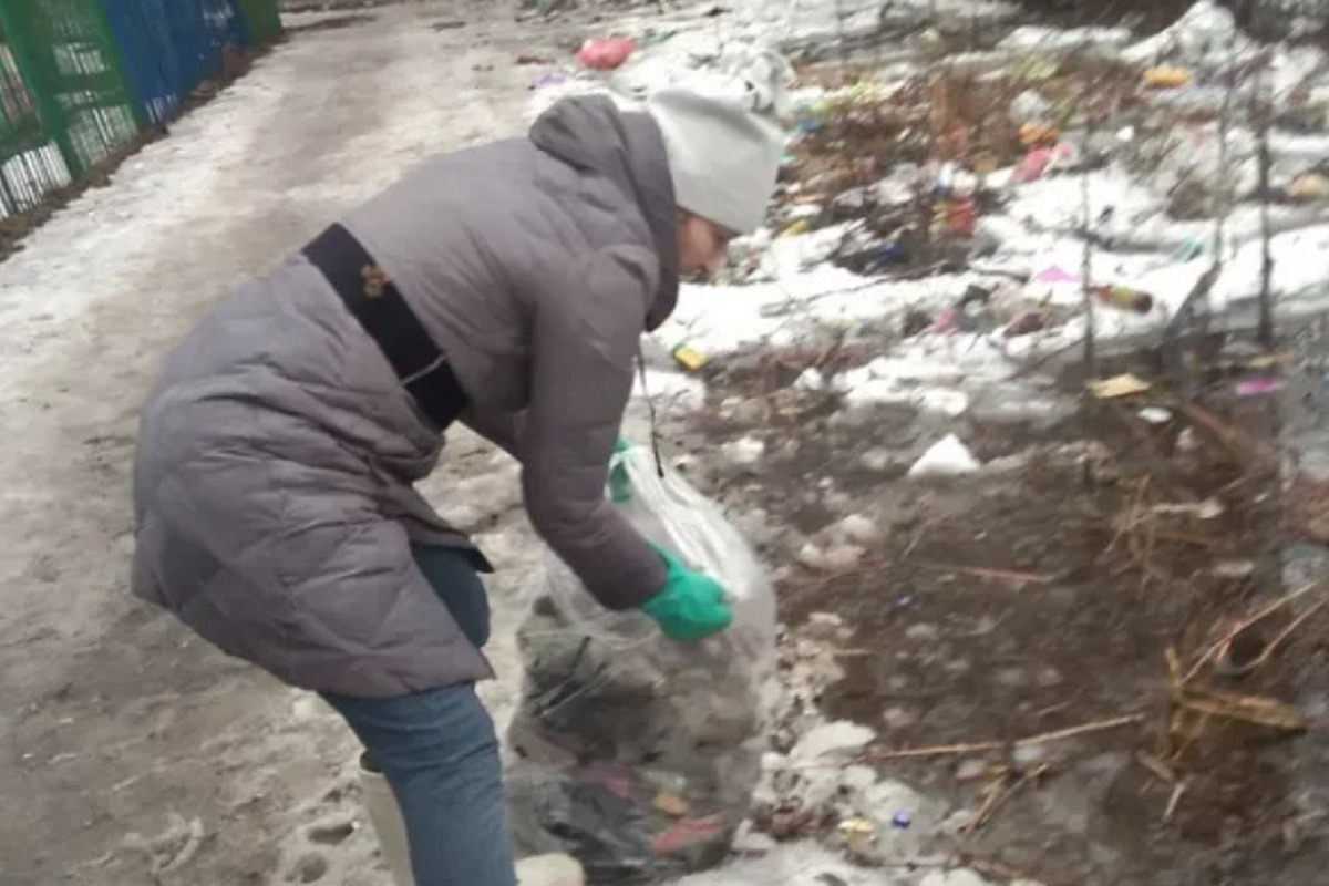 Ярославцы сами выходят на уборку города, не дождавшись организованного субботника