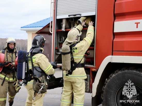 В Орловской области спасатели предотвратили серьёзный пожар в квартире