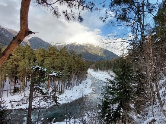 В Карачаево-Черкесии ожидается сход снежной лавины