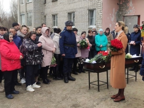 Во Владимирской области простились с 27-летним бойцом, погибшим на СВО