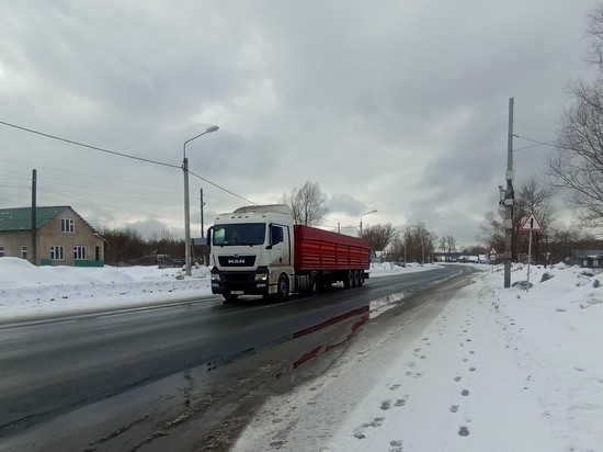 Во Владимирской области ограничили проезд грузовиков