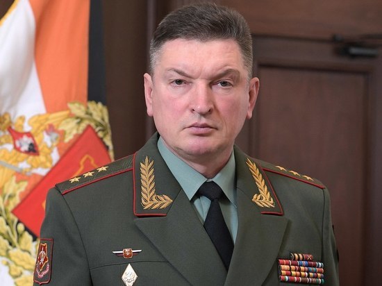Гурулев объяснил отправку на передовую генерала Лапина