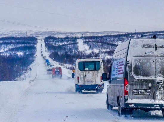 Автомобильную колонну в Териберку и Туманный организовывать пока не будут