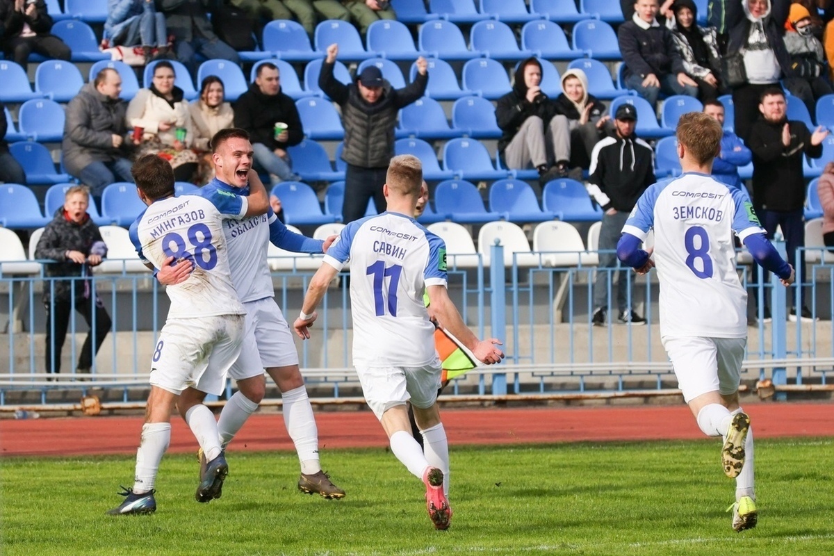 Kursk "Avangard" conquered "Cosmos" on April 2