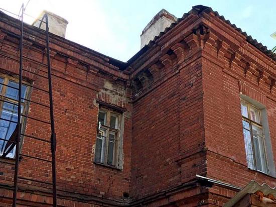 В райцентре под Воронежем утвердили зоны охраны двух исторических зданий