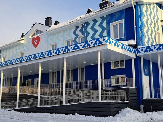 В Тазовском достроили педиатрию с пожаробезопасной комнатой для ожидания спасателей