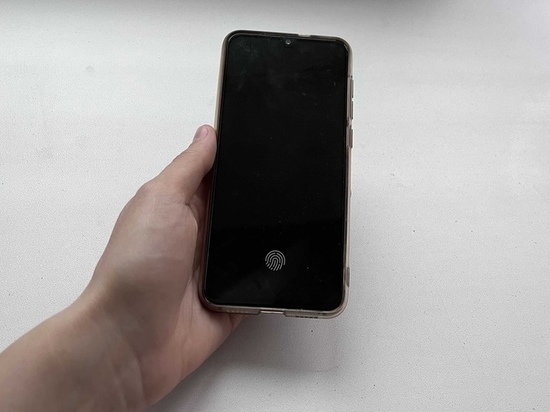 Никольчанка оформила на спящего приятеля два кредита