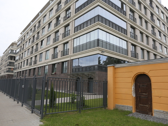 За год цены на элитное жилье в Петербурге выросли на 30 %